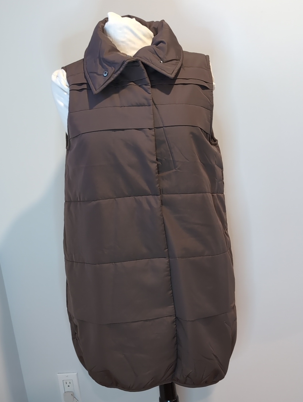 NWT Lyne Spenard Brown Quilted Sleeveless Puffer Vest Small